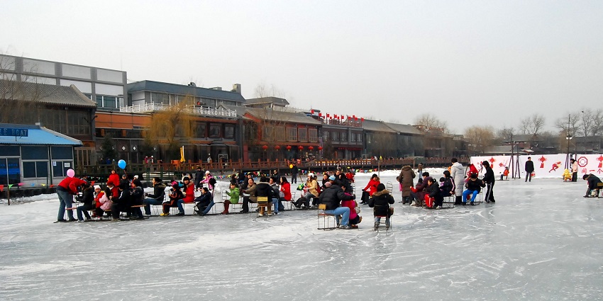 Enjoying skating at Shichahai Lake is one of the best things to do in December in Beijing.