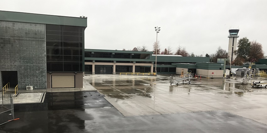 An image showing a view of Eugene Airport, a major airport in Oregon