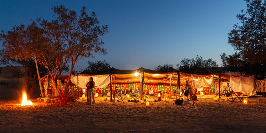 Thrilling desert safari adventure, featuring stunning landscapes and cultural experiences