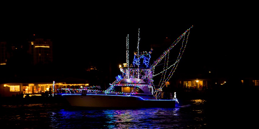 A decorated boat sails during a Boat Parade in Fort Lauderdale, Florida, United States.
Viewers of this file can see comments and suggestions