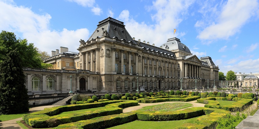 A visit to the royal palace in Brussels is one of the things to do in Belgium