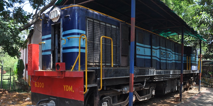 See vintage locomotives in the Narrow Gauge Rail Museum.