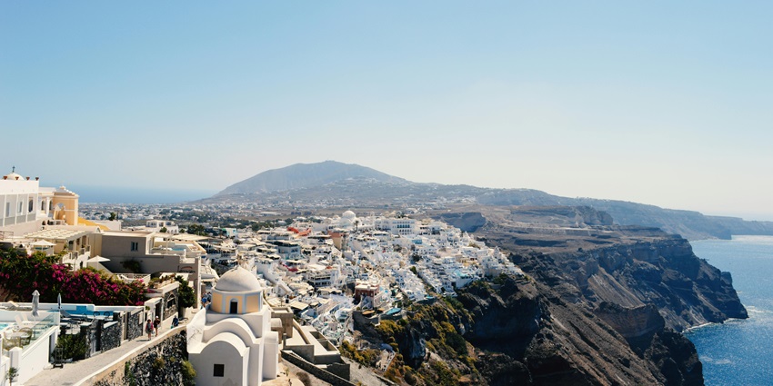 Fira is an amazing place you cannot miss for a memorable and amazing experience.