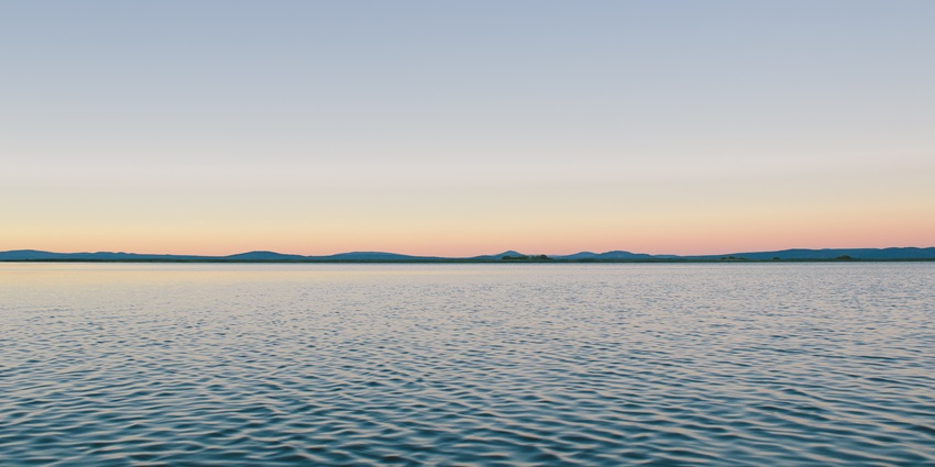 One of the places to visit near Asansol water park is Gangtikulli Island, known for its natural beauty.