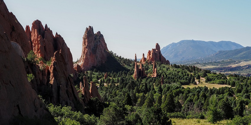 Ideal for hiking, biking and photography, the park offers easy trails and challenging climbs.