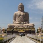 Gaya travel guide highlights the Buddha statue in Bodh Gaya, its culture and history