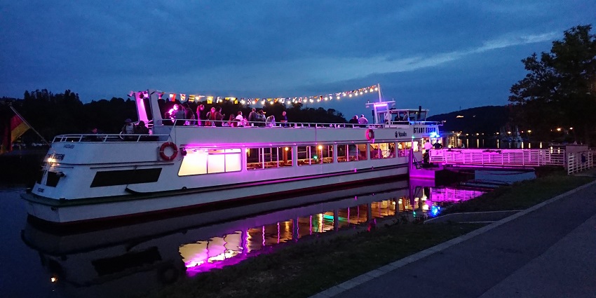 Image of Sunset-Cruise - Romantic boat ride offering sunset views and fine dining