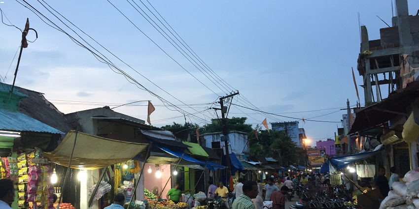 Shop for famous things at Godowlia market, one of the places to visit in Varanasi for couples.
