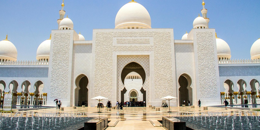 Grand Friday Mosque is an iconic white-marble mosque showcasing Islamic architecture.