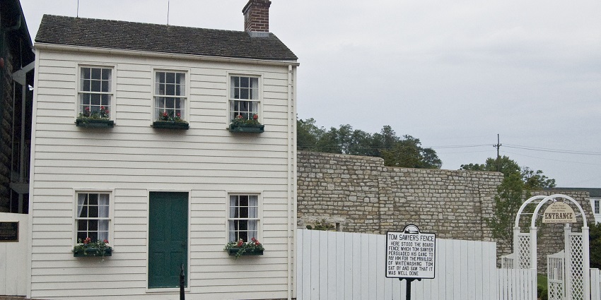 Mark Twain's hometown, historic sites, museums, and Mississippi River adventures.