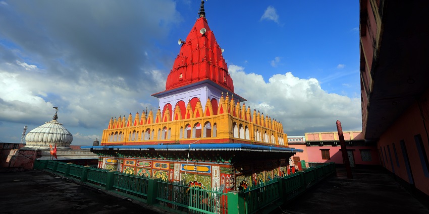 Offer blessings at the the Hanuman Garhi Temple - one of the places to visit in Nainital.