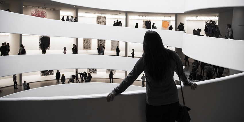 A picture of Hickory Museum of Art, one of the best art museums in North Carolina.