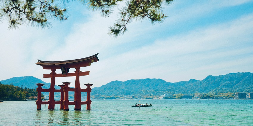 Places to visit in Japan include Hiroshima which is a city of peace and resilience.