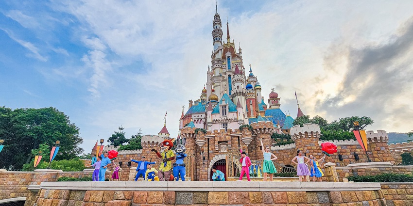 Image of Castle of Magical Dreams in Hong Kong Disneyland - one of the best places to visit