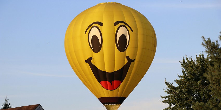 A picture of a hot air balloon safari, one of the best Adventure Sports in Lonavala.