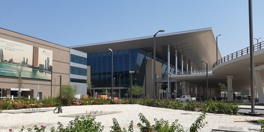 The nearest airport to the Bahrain National Museum which is 8 km from the museum.