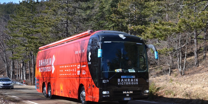 A glimpse of bus, a affordable way to reach the Bahrain International Music Festival.