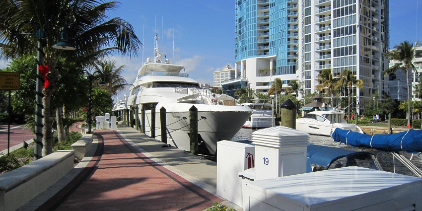 An image of the Riverwalk in Fort Lauderdale, a famous place to visit in Florida.