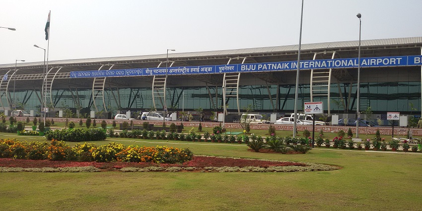 The nearest airport, Biju Patnaik International Airport,is well connected to major cities