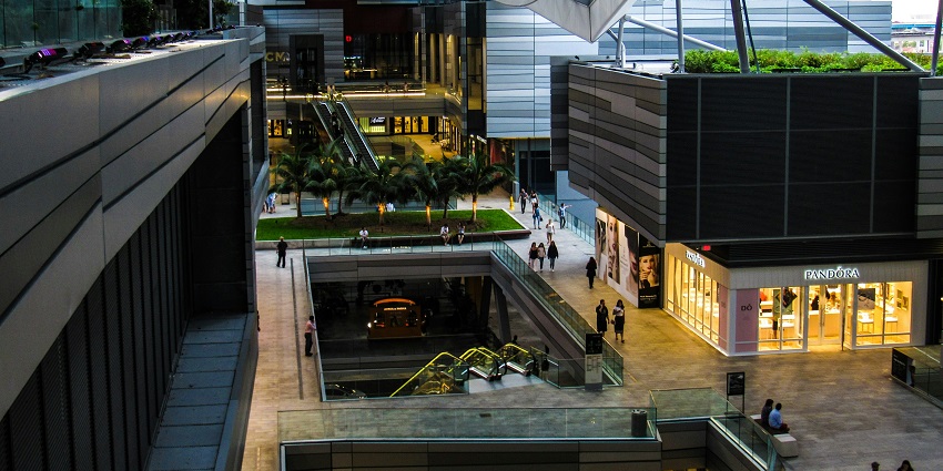Image of a shopping mall inside with stunning architecture design and showrooms