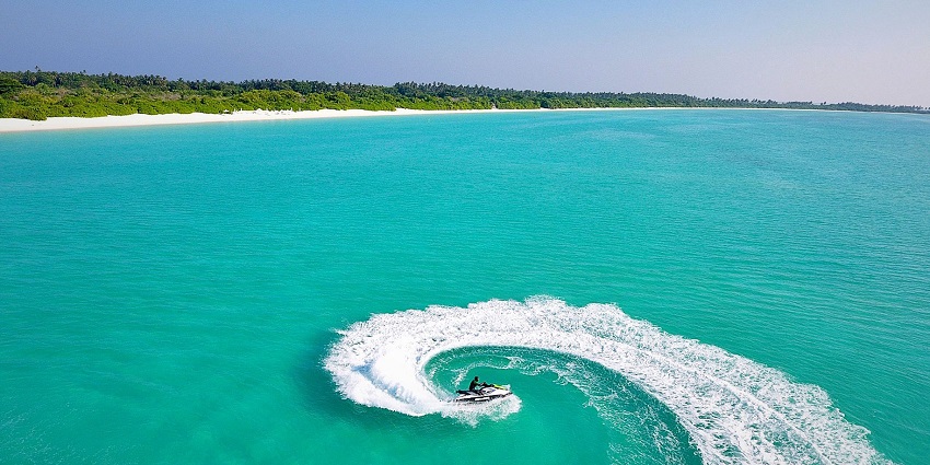 Feel the rush as you zip through the waters with jet skiing, water sports at Vagator Beach.