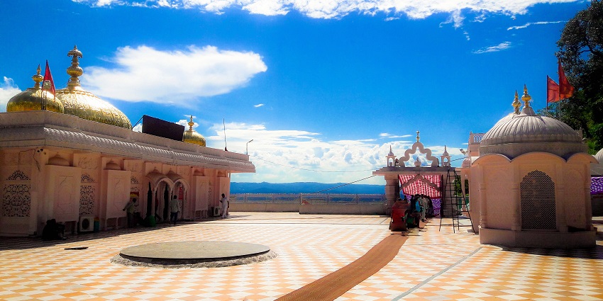 Jwala Devi Temple is one of the most scenic spots in Uttarakhand for every traveller.