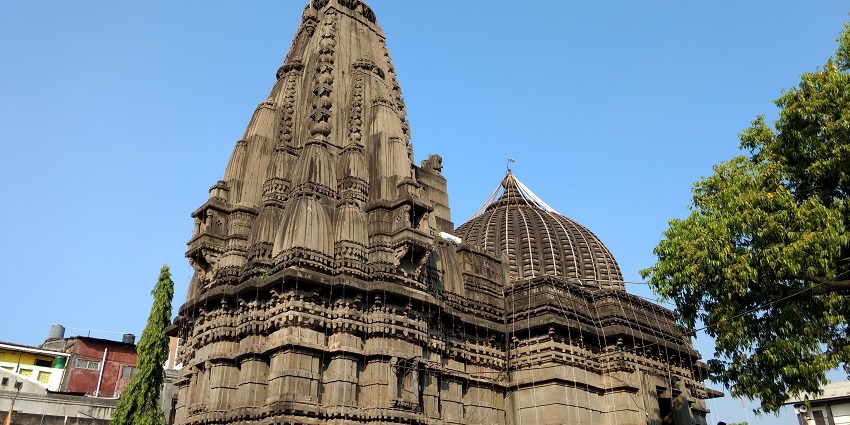 Historic temple with stunning black stone architecture and spiritual significance, among the best Deolali travel guide.