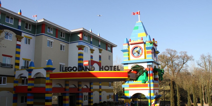 An image of the end of the day LEGOLAND Windsor Resort in Windsor, one of the best theme parks in London.