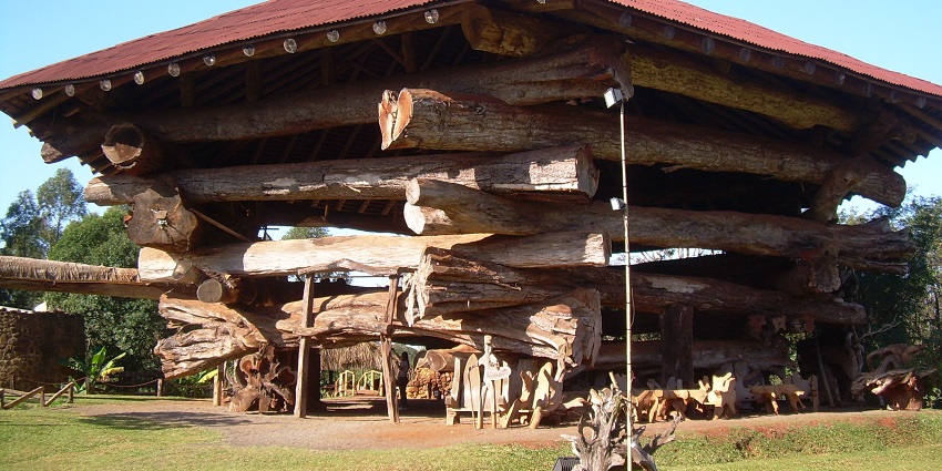 A view of the building at La Aripuca made out of wood logs near Iguazu Waterfall