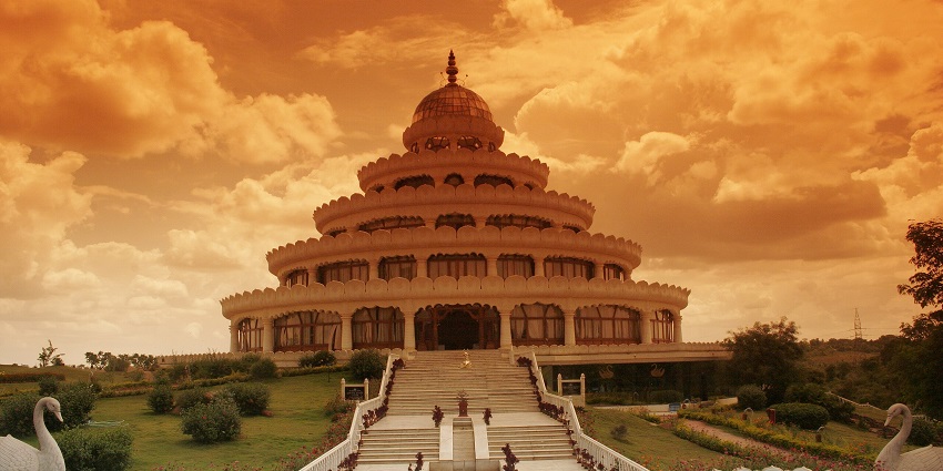 Expansive view of Lakshmi Ashram with amazing architecture.