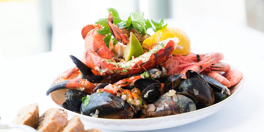Indulge in seafood delights at Le Cafe which is one of the Pondicherry's beachside gems.