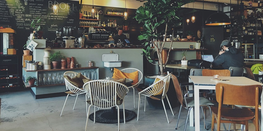 Little Llama Cafe is one of the best food places to visit in Mussoorie at night