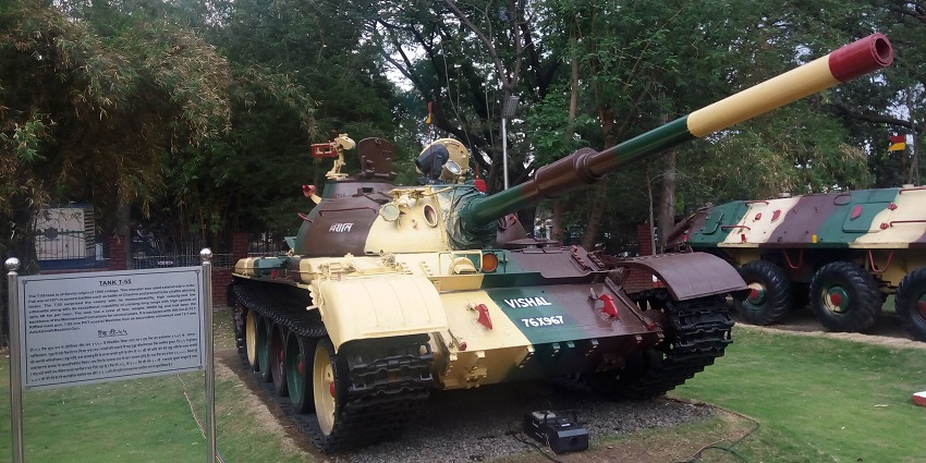 Image of a Russian Tank displayed in the national war museum pune