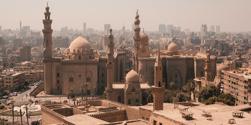 An outer view of the Mosque of Rifai and Sultan Hassan is truly an architectural miracle.