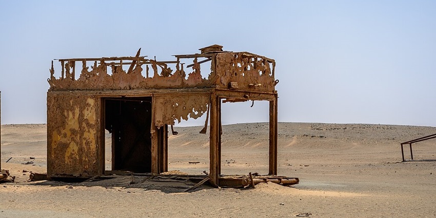 Skeleton Coast National Park is one of the most amazing and historical places to visit.