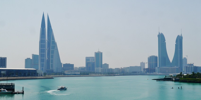 Historic Bahrain Fort with an archaeological museum showcasing ancient civilizations' artifacts.
