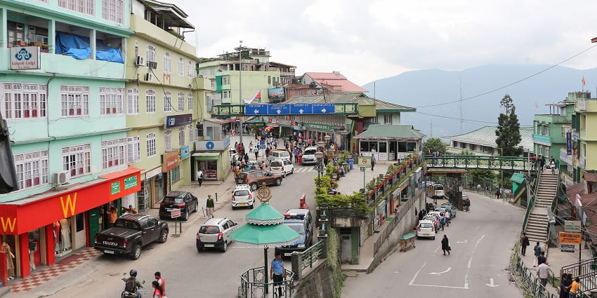 This Gangtok travel guide showcases the scenic hill station with Kanchenjunga views.