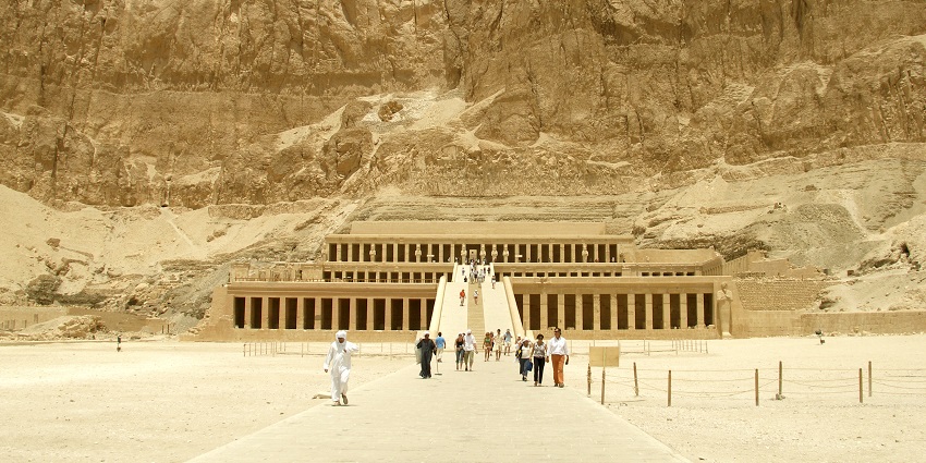 Amazing architectural entrance and complex built when you enter the Karnak Temple.