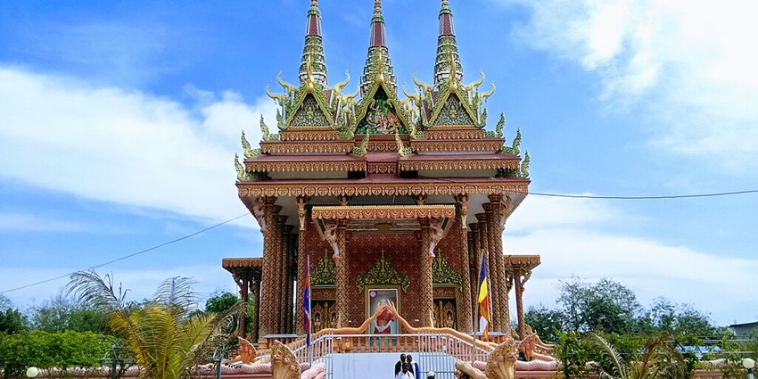 This photo shows beautiful architecture of Lumbini, which is one of the holy place for Buddhist people