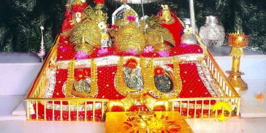 Pindi Darshan for visitors at Maharani Vaishno Devi Mandir, a holy site in Haryana