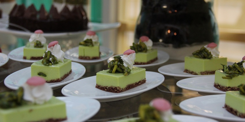 Popular eatery offering authentic Middle Eastern dishes, pastries and shawarma.