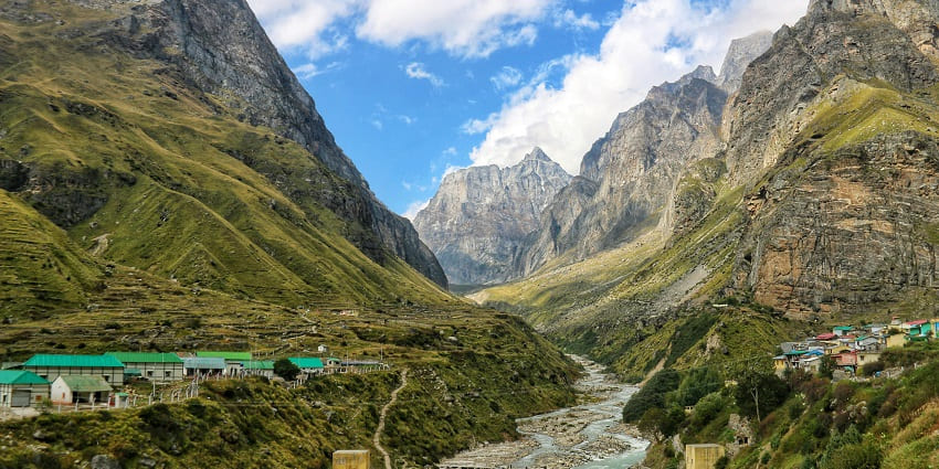 Mana Village is one of the most picturesque places to visit for every traveller.