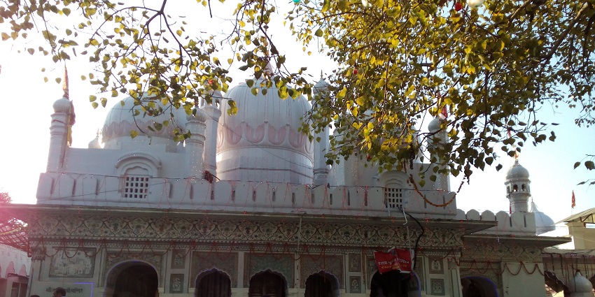 The Hilltop temple dedicated to Goddess Mansa in Haridwar is among the best places to visit as per the Haridwar travel guide.