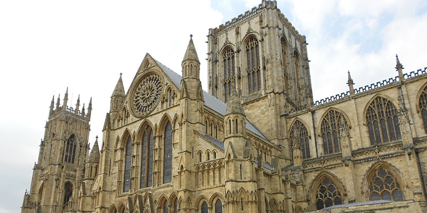 An image of the York Minster, one of the best places to see in England for all.