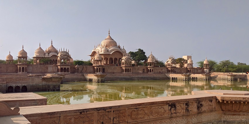 Visit mathura to dive into the spirituality in the land of lord krishna - places to visit near agra within 100 kms
