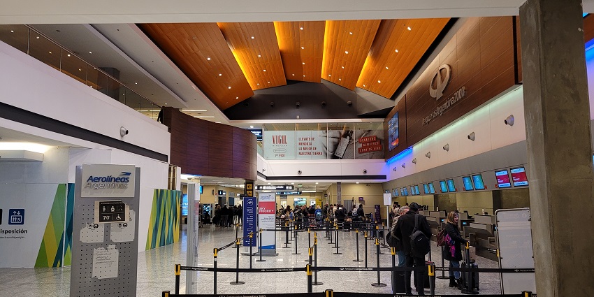 Mendoza El Plumerillo: One of the most vital airports in Argentina for wine tours.