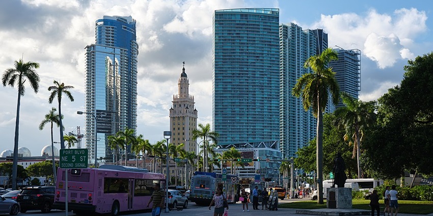 Coastal city famed for beaches, and Cuban influence
