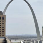 Missouri travel guide highlights Gateway Arch, the famous cultural landmark.