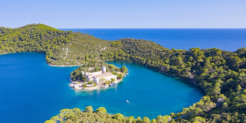 Sveta Marija Mljet - Tranquil lakes and