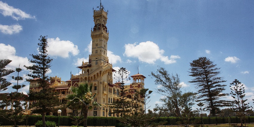 Montaza Palace with its unique yellow architectural building, suitable to celebrate Valentine’s Day in Egypt.